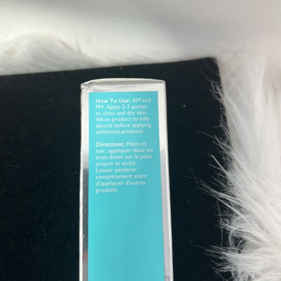 Kate Somerville HydraKate Recharging Serum 1 FL. oz - Picture 7 of 9